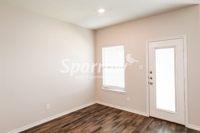 Building Photo - 4605 Ashmark Road