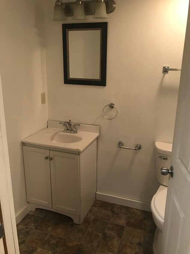 Bathroom - 20427 Clark Ave Apt 10
