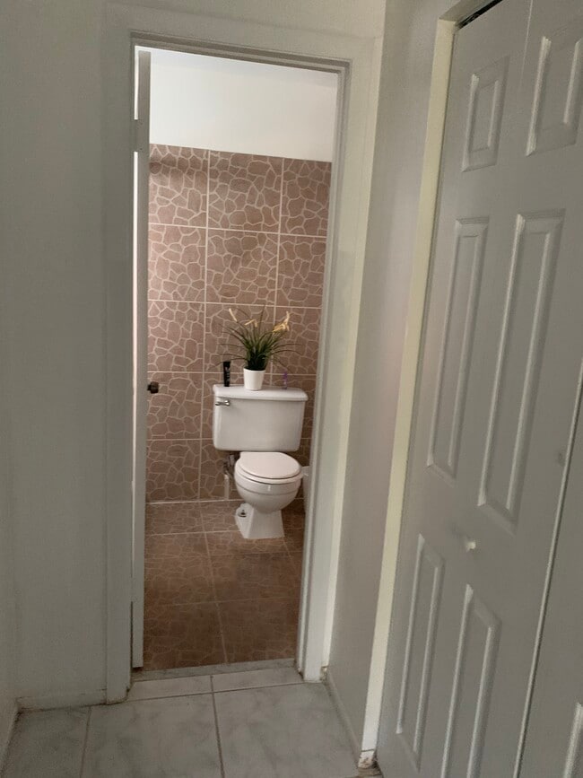 Foto del edificio - 10773 Lazy Lake Dr