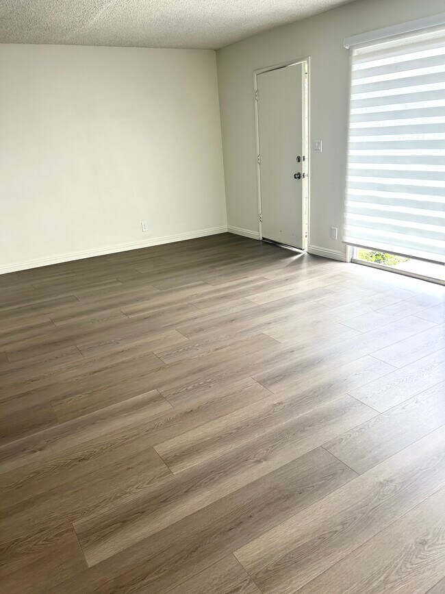 Foto del edificio - 794 N Shattuck Pl