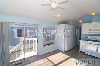 Building Photo - 2030 Black Canyon Rd