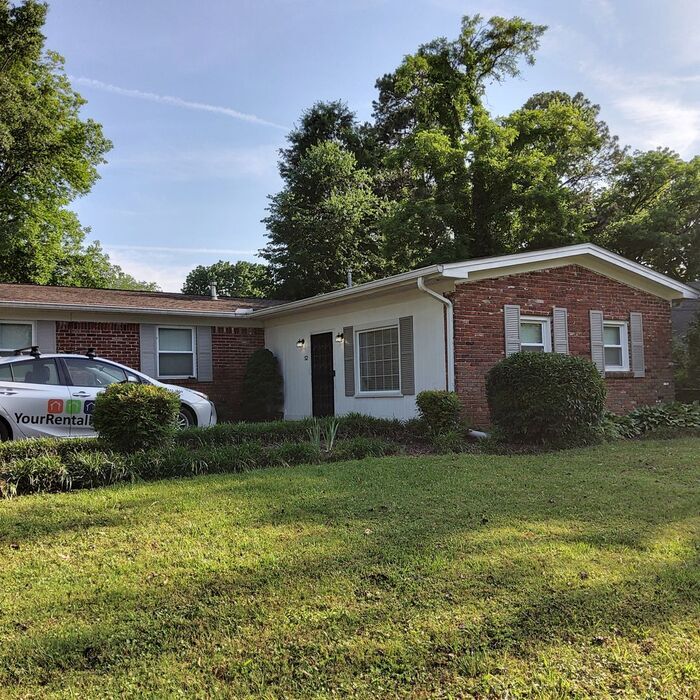 Holiday Gardens Subdivision House Rental in Jackson, TN