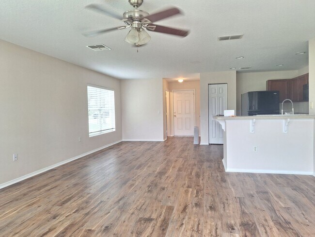 Foto del edificio - 3BR 2.5 BA LANDINGS AT SUGAR MILL TOWNHOME!
