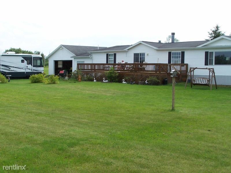Primary Photo - 3 br, 2 bath Apartment - 68 Four Winds Lane