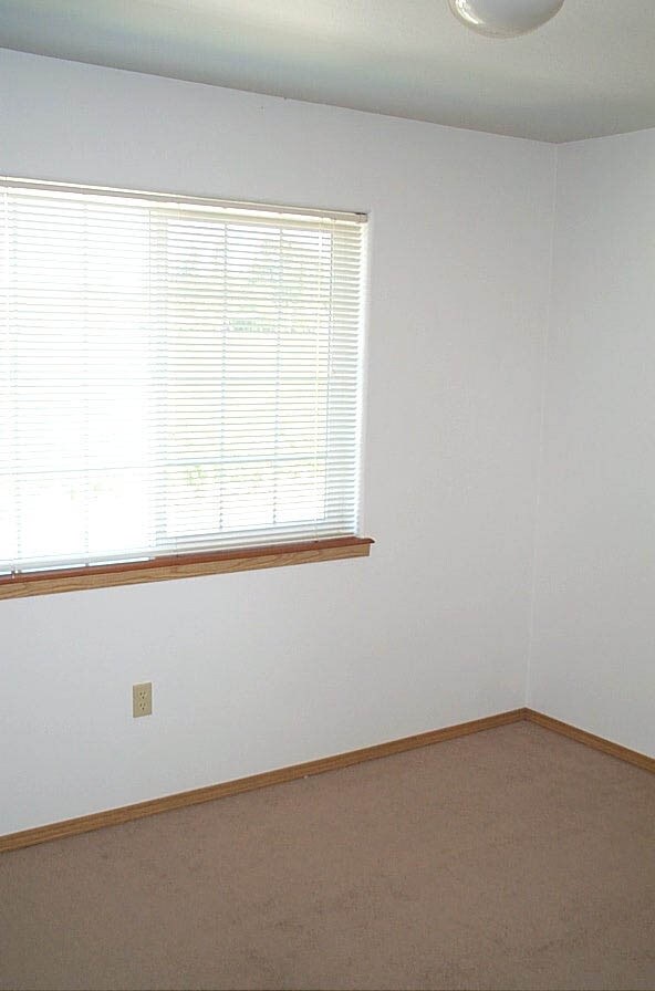 3009 S Troutdale Rd, Troutdale, OR 97060 Townhome Rentals in