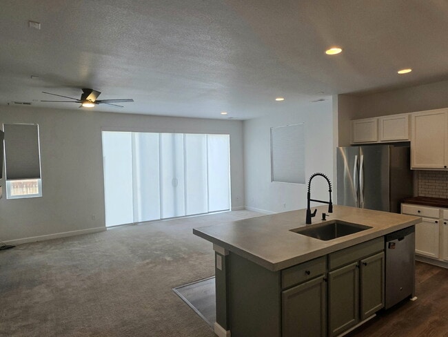 Building Photo - Updated 3-Bedroom Ranch in the Traditions Neighborhood – Move-In Incentives Available