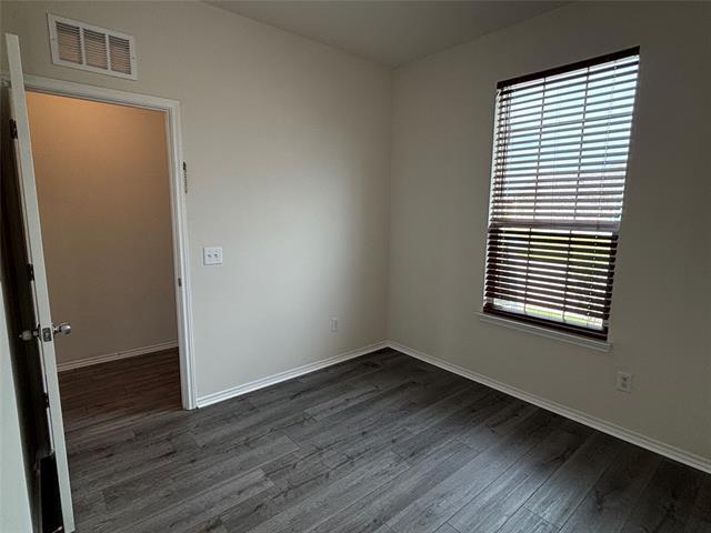 Foto del edificio - 507 Goldenrod Ln