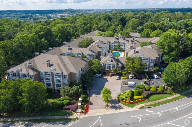 Foto aérea - Charleston Court