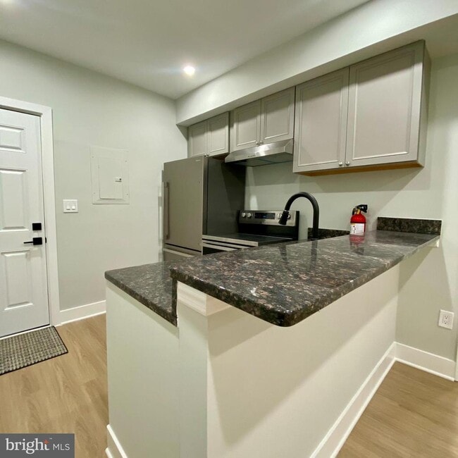 Foto del edificio - 3701 9th St NW