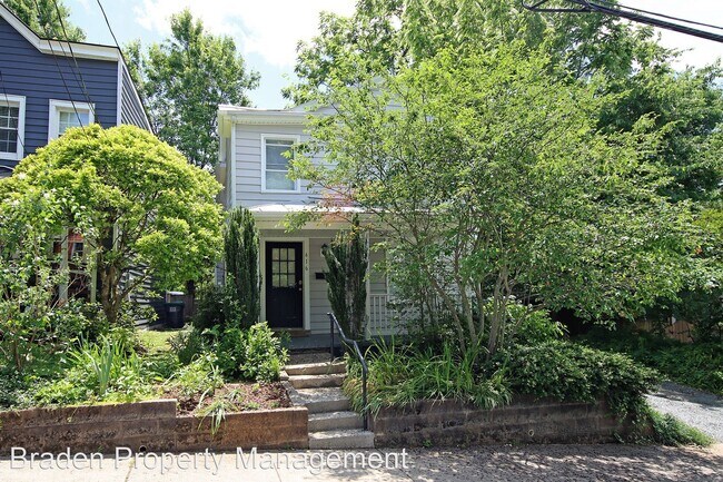 Building Photo - 3 br, 2.5 bath House - 416 Dice Street