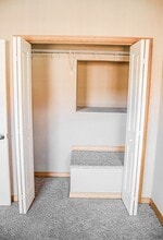 Building Photo - 2866 W Hillshire Dr