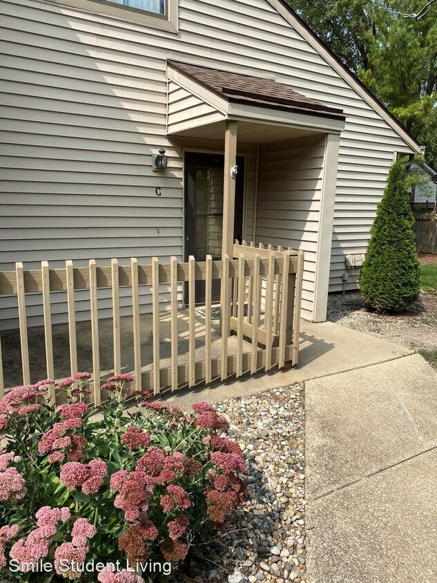 1617 Lyndhurst Dr, Savoy, IL 61874 House Rental in Savoy, IL