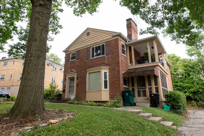 Building Photo - 6143 Dryden Ave