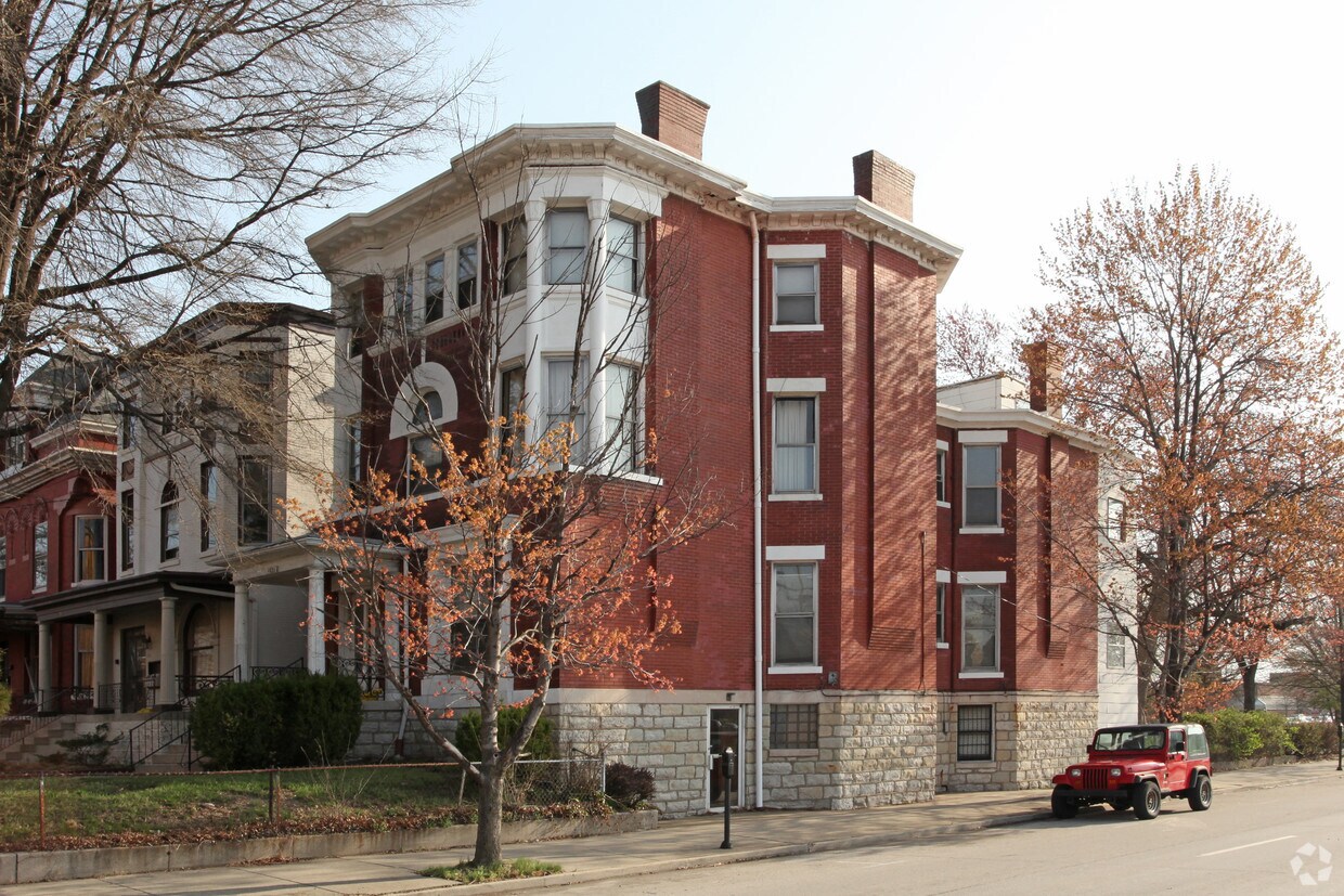 Primary Photo - 1831 S 3rd St