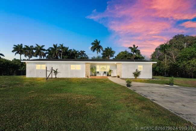 Foto del edificio - 5400 SW 162nd Ave