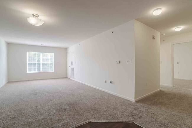 Foto del edificio - University Square +55 Senior Tax Credit