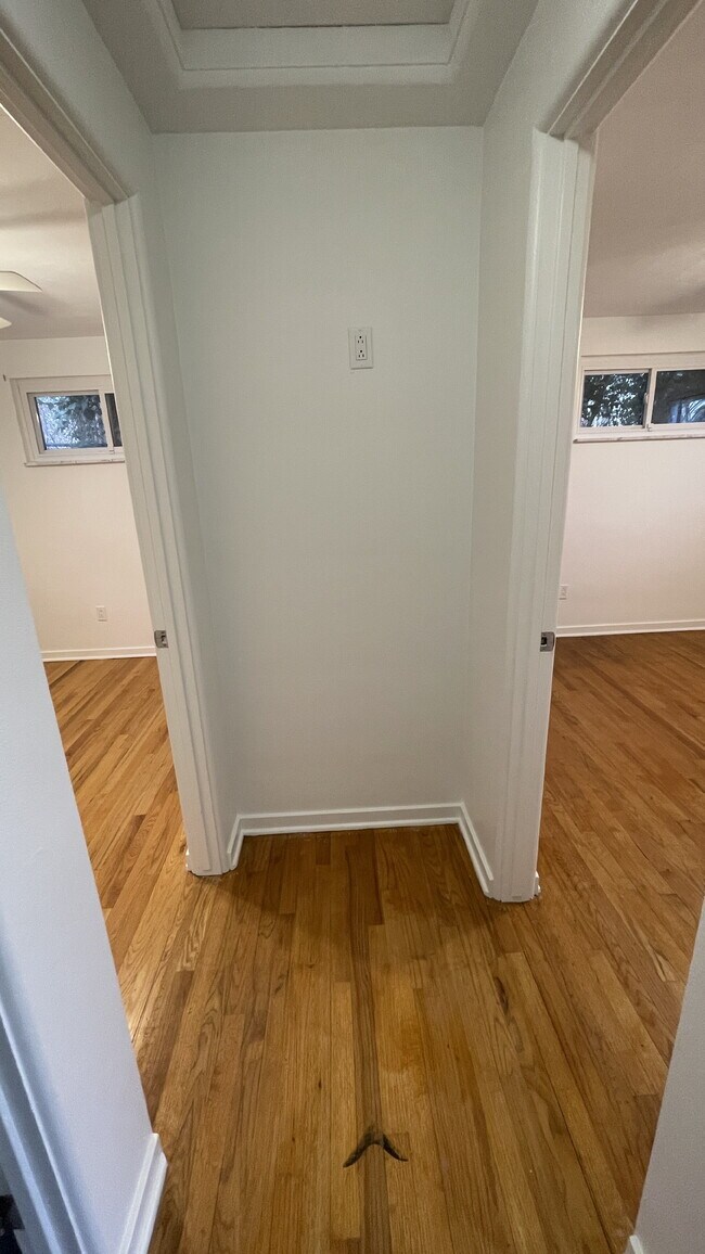 Foto del edificio - 1425 Willoughby St