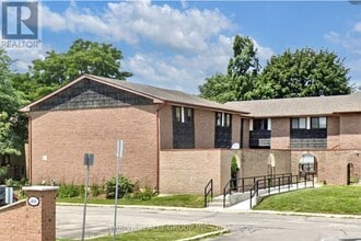 Building Photo - 470-470 Southdale Rd E