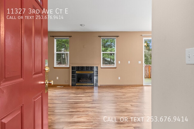 Foto del edificio - 11327 3rd Ave Ct E