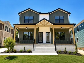 Building Photo - 12 Chicora Ave