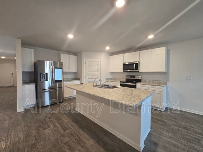 Building Photo - 4769 Firefly Ln