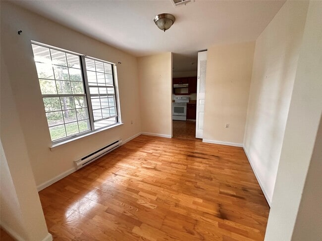 Building Photo - 465 Oldham Ct