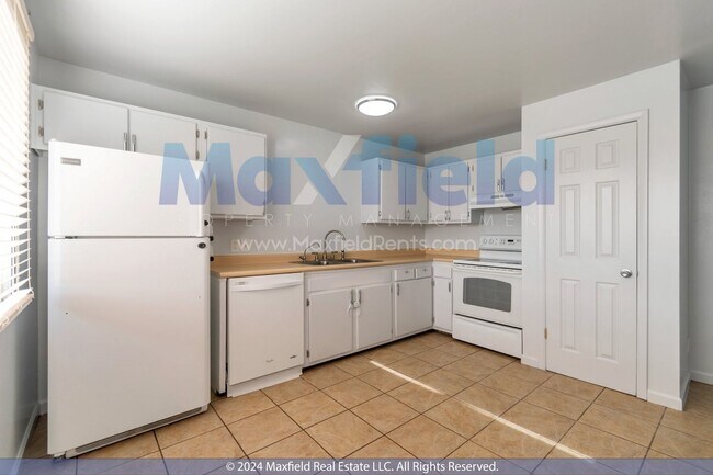 Foto del edificio - West Jordan Cul-de-sac home 4 BD 2 BA 1 GA