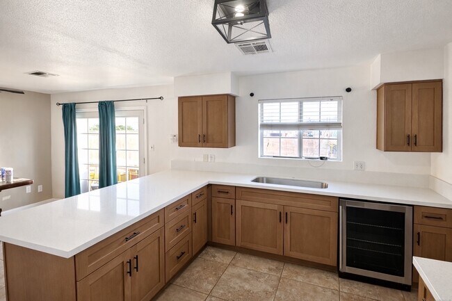 Foto del edificio - 4110 W 21st Ln