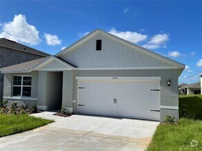 Building Photo - 2136 Silver Brk Wy