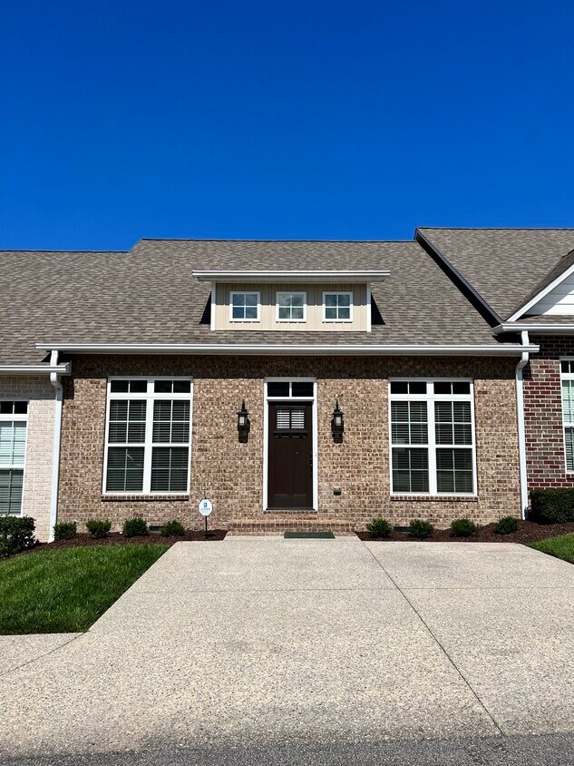 Primary Photo - 512 Bowerwood Cir