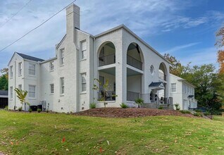 Building Photo - 2330 Wheat St