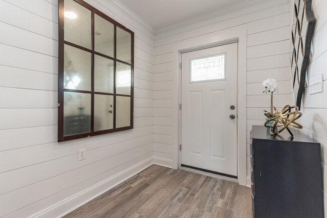 Building Photo - Park Heights 2526