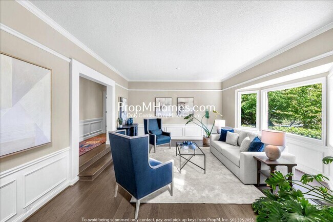 Building Photo - 17981 SW Meadowlark Ln