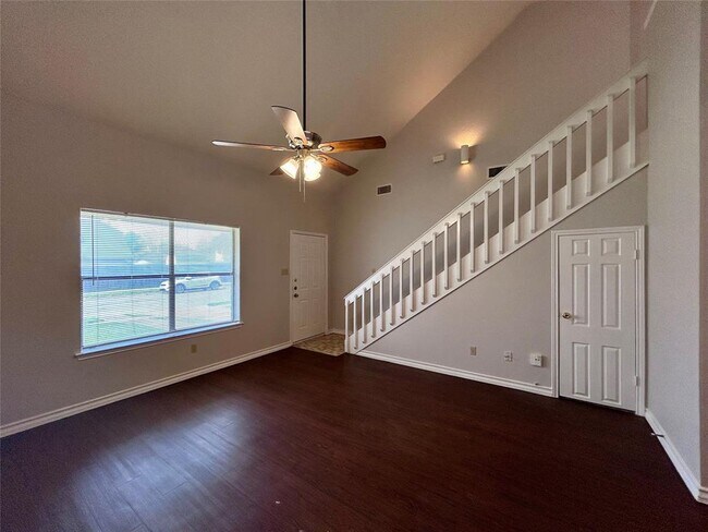 Foto del edificio - 801 Valley View Dr