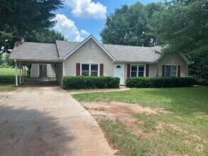 Building Photo - 608 Aerodrome Way