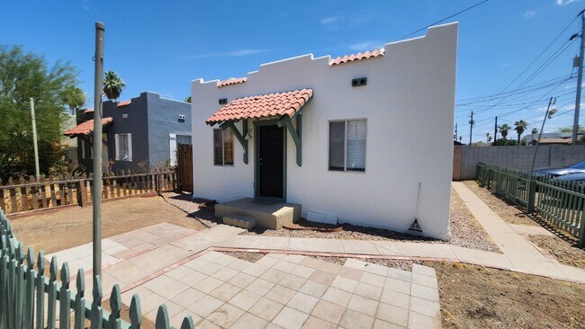 Foto del edificio - 905 East McKinley Street