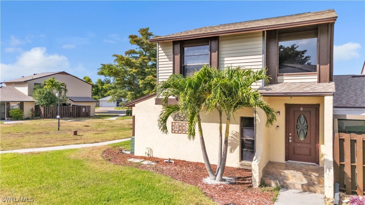 Primary Photo - 624 SE 12th Ct