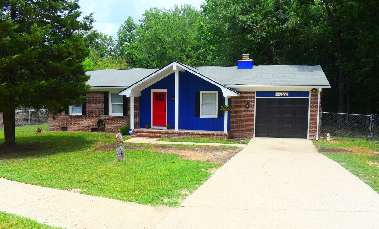 Primary Photo - 4826 Belford Rd