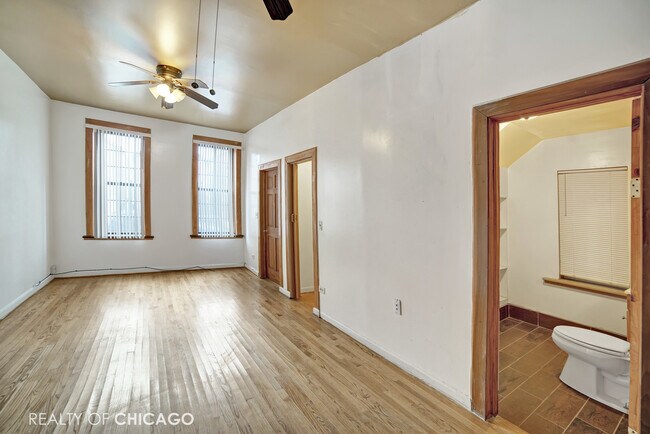 Building Photo - 1829 S May St
