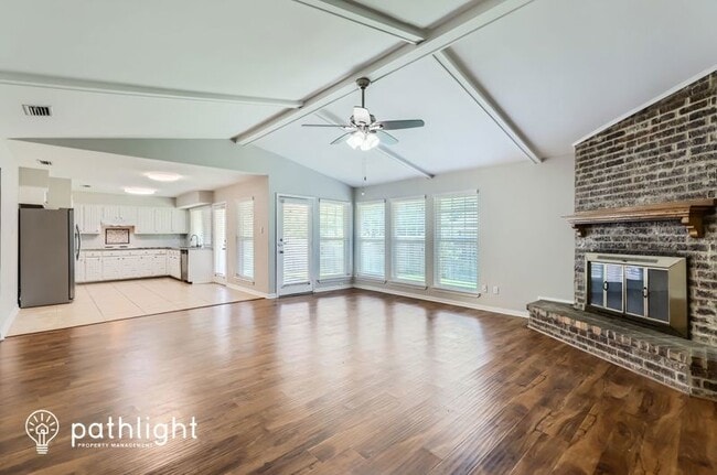 Building Photo - 2113 Tampico Dr