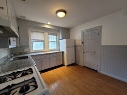 Building Photo - 39 Upland Rd