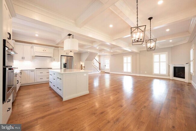 Foto del edificio - 2314 N Kenmore St