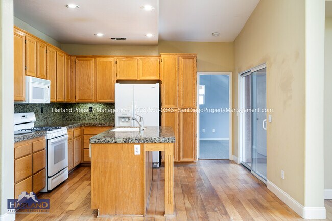 Building Photo - 11801 Miro Cir
