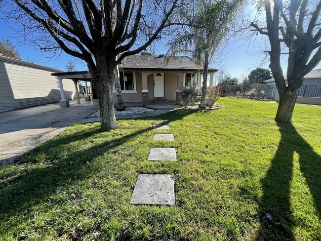 Building Photo - 8302 Bailey Rd