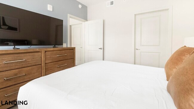 Foto del edificio - 1216 N Atlantic Ave