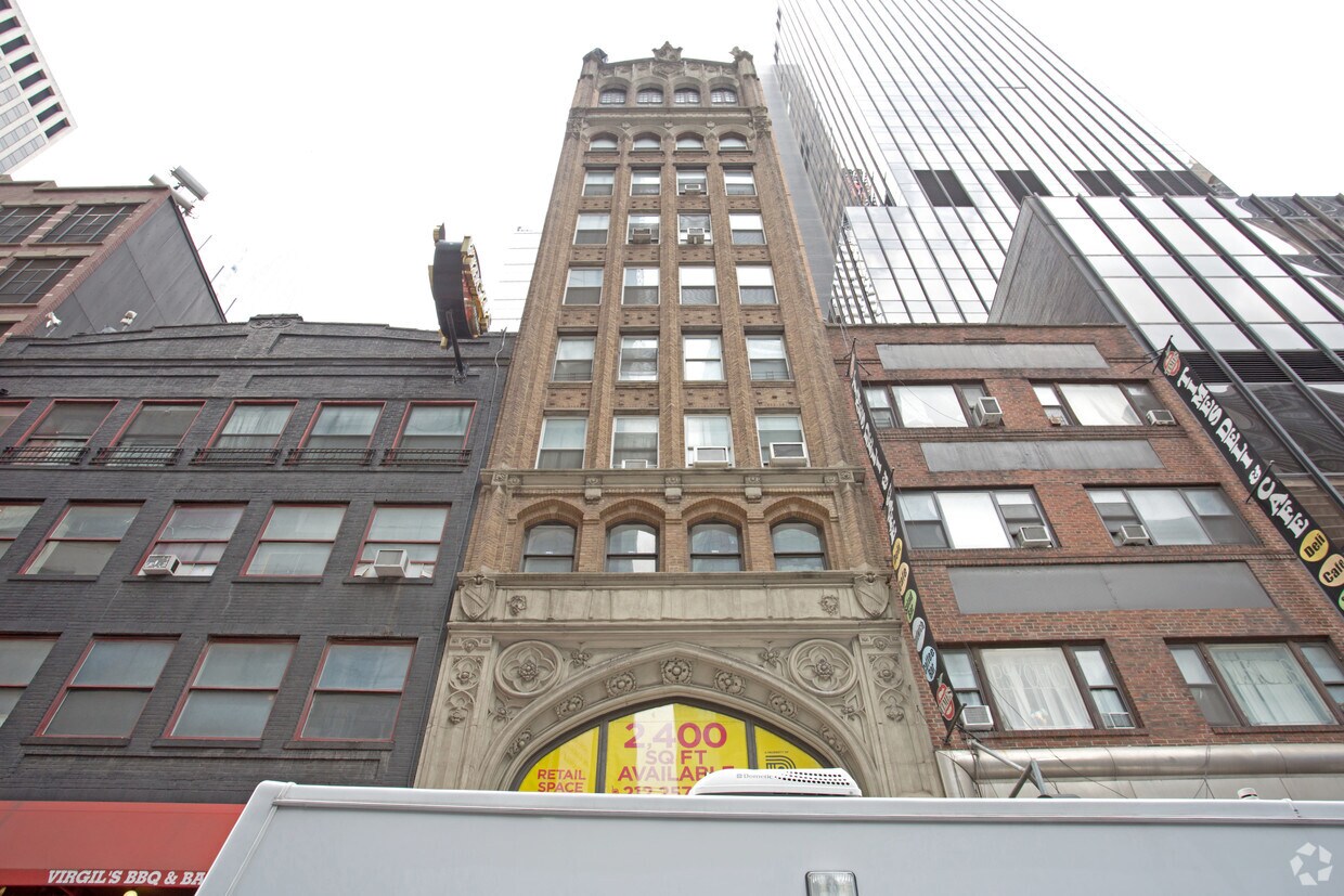 Primary Photo - 156 W 44th St