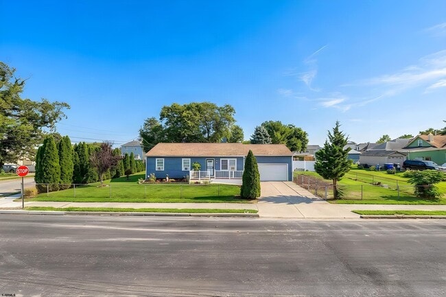 Building Photo - 600 S Edgeley Ave