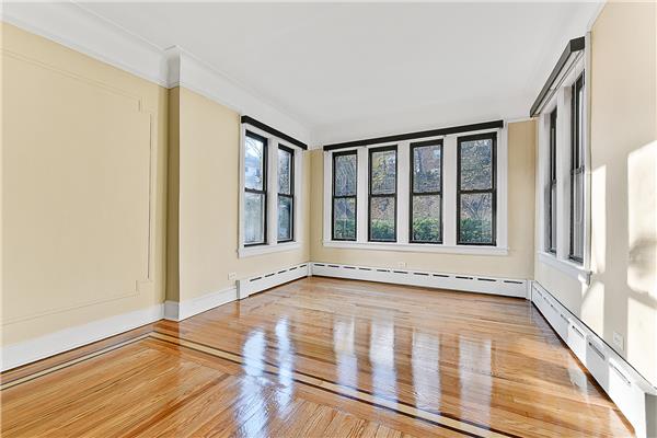 Building Photo - 3006 Johnson Ave
