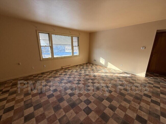 Foto del edificio - 5140 N 84th St