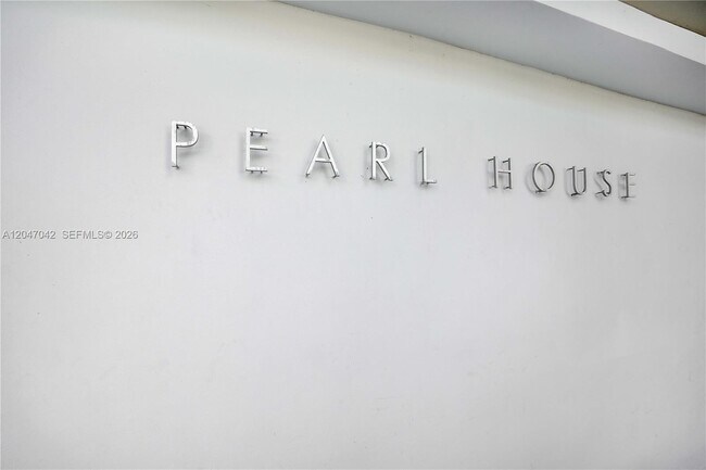 Foto del edificio - 1170 101st St